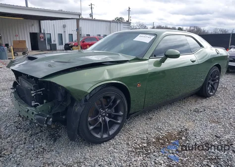2022 Dodge Challenger R/T Scat Pack z USA, uszkodzony, nr VIN 2C3CDZFJ4NH117691